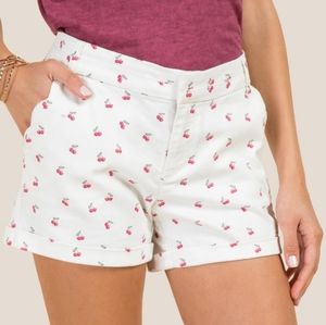Francesca's White denim women shorts size small
